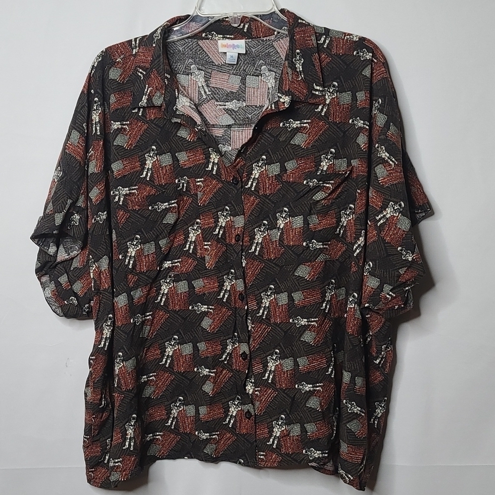 LulaRoe 50th Anniversary space moon walk 2.0 limited edition astronaut shirt XL